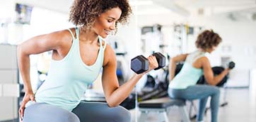 Active And Fit Direct: Woman Lifting Weights